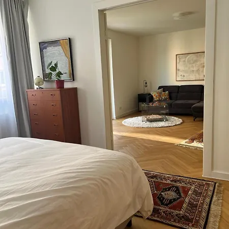 Buelow29 East - Bluecherplatz * Kiel